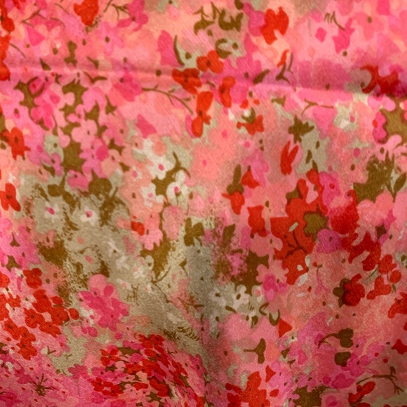 100% Silk floral dress by Ann Taylor - Picture 5 of 5